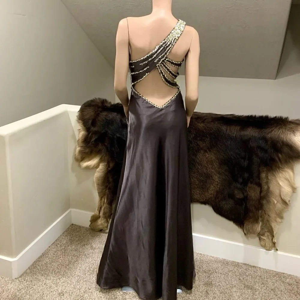 Chic & Sexy One Shoulder Beads & Sequins Gown